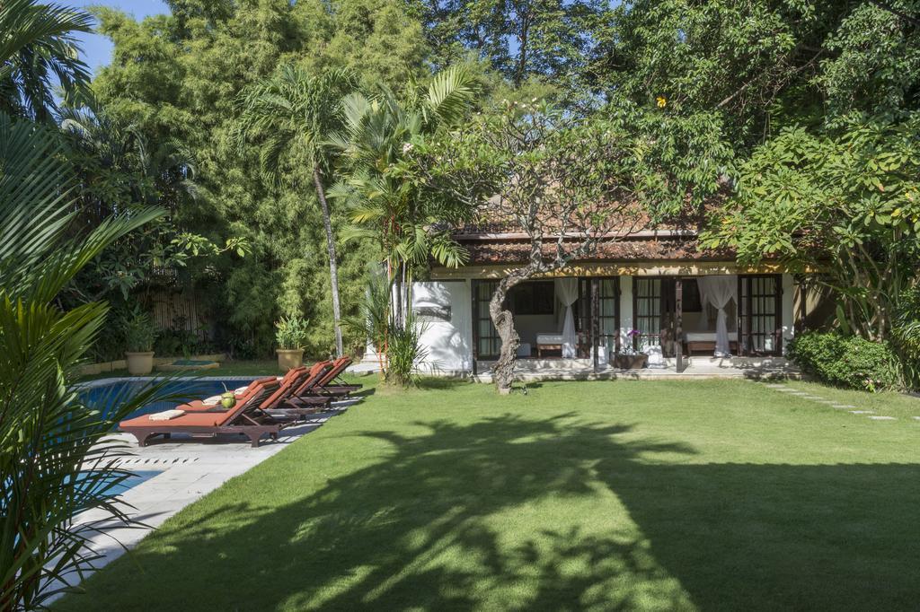 Villa Eight Seminyak Kamer foto