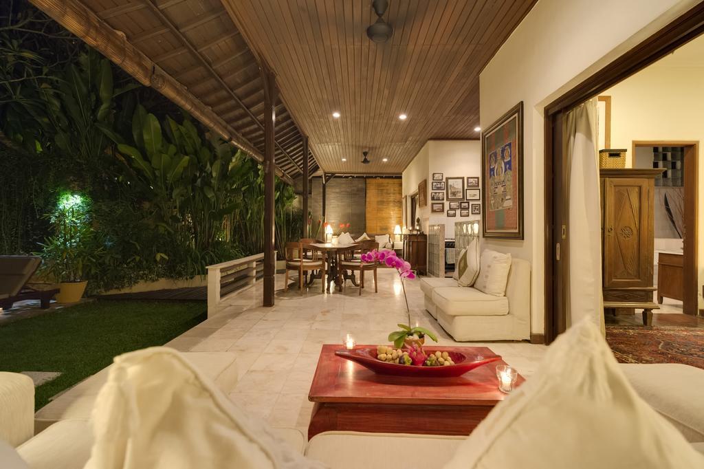 Villa Eight Seminyak Kamer foto