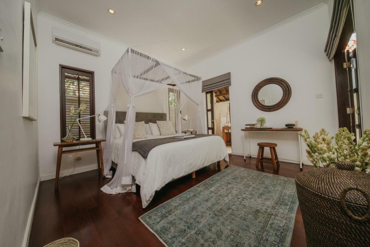 Villa Eight Seminyak Buitenkant foto