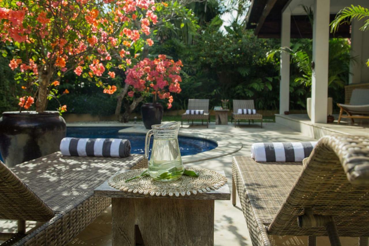 Villa Eight Seminyak Buitenkant foto